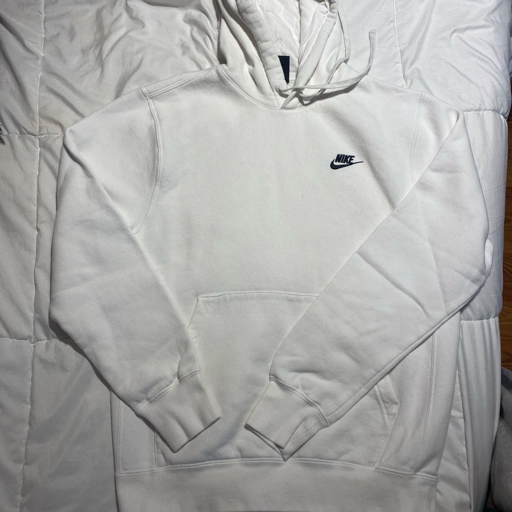 White Nike Sweatshirt